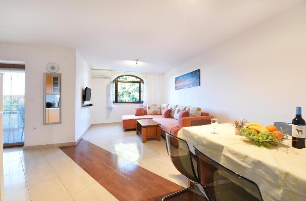 Mirasol Ii Apartman