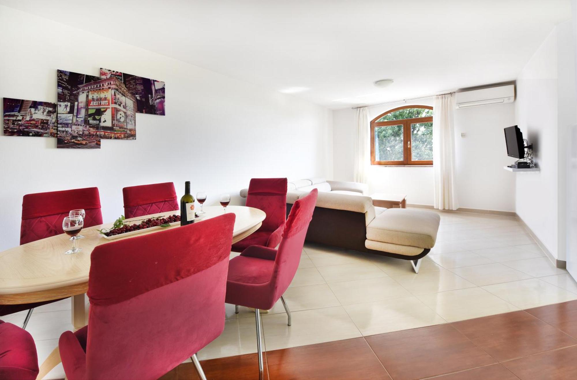 Mirasol Ii Apartman *